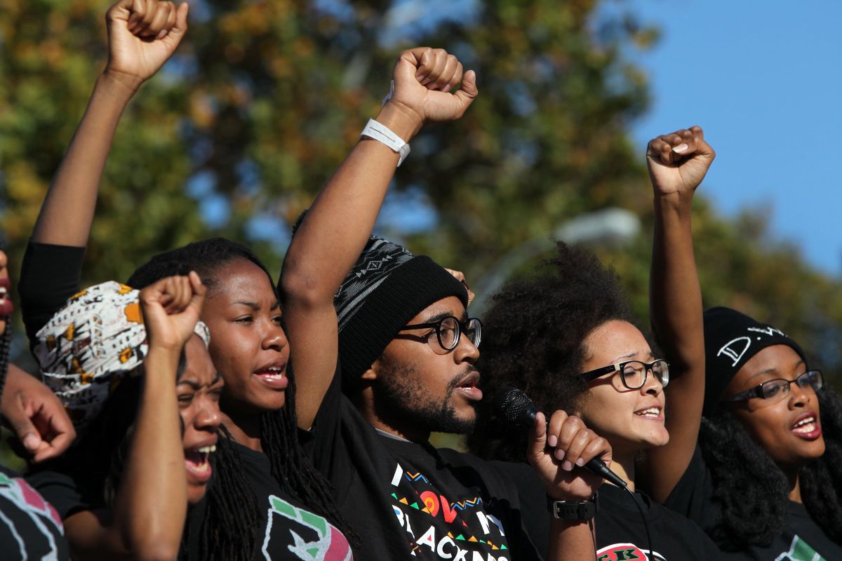Jonathan Butler ends hunger strike, UM system president resigns